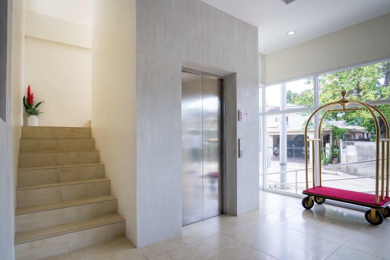 18 Suites Cebu Kültér fotó